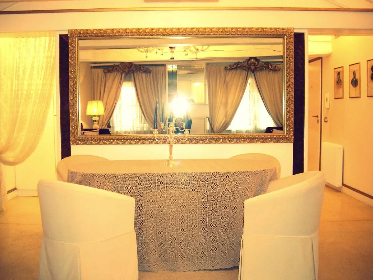 Apartment Wellvenice Fenice